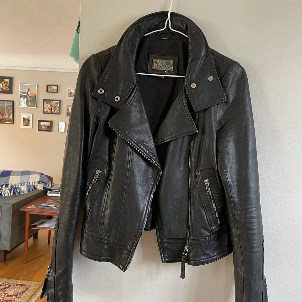 Aritzia Mackage Kenya Leather Jacket size XS